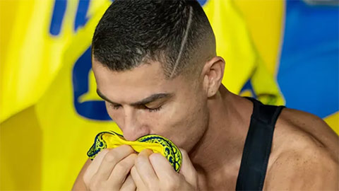 Ronaldo quyết định ở lại Saudi Arabia bất kể tình trạng an ninh bất ổn