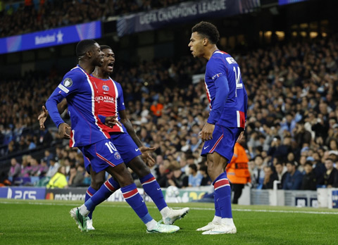 PSG tiếp tục có thêm một màn trình diễn điên rồ nữa tại Champions League