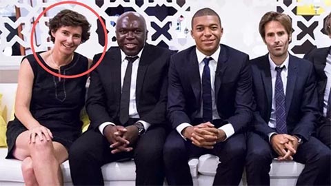 Nhưng bà Verheyden đã chia tay ê-kíp của Mbappe từ mùa Hè vừa qua