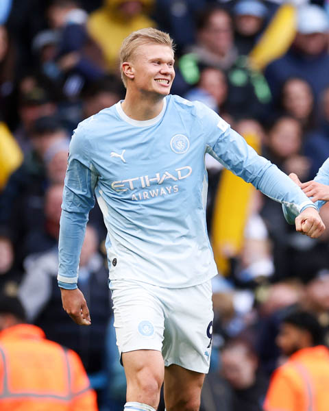 Haaland tỏa sáng trước Ipswich