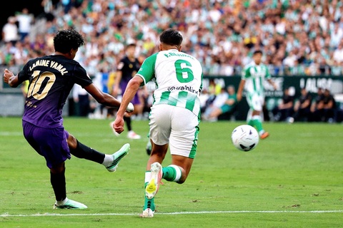Lamine Yamal khiến Betis có một ngày điên đảo