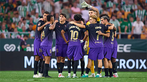Phía Real Madrid đã lên tiếng công kích Barca