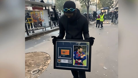 Băng đội trưởng Messi từng sử dụng