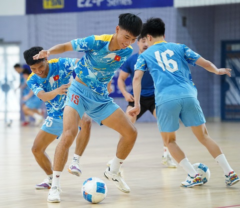 Các tuyển thủ ĐT futsal Việt Nam sẽ có 4 trận giao hữu chất lượng trong đợt tập trung này. Ảnh: Nguyễn Quang 