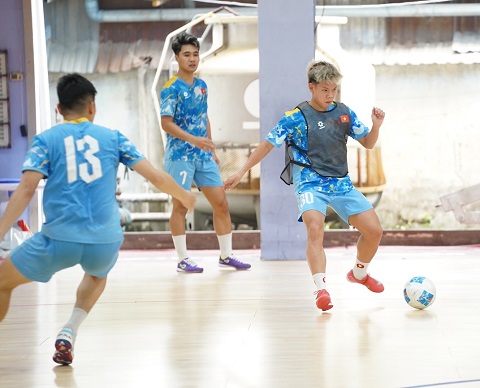 Nhiều gương mặt mới được triệu tập để thử sức. Ảnh: Nguyễn Quốc Khanh 