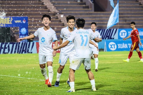 Niềm vui của cầu thủ Phú Thọ khi có bàn thắng. Ảnh: CTV