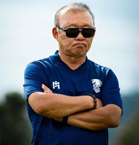 HLV Park Hang Seo đang có sự khởi đầu không như mơ ở Thai League 2