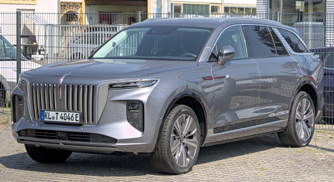 E-HS9 là mẫu SUV điện cỡ lớn, có chiều dài khoảng 5,2 m