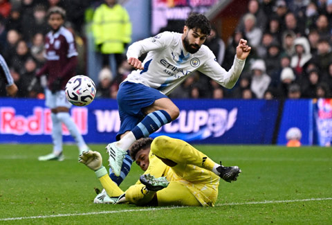 Man City không hẳn là thiếu cơ hội ghi bàn trước Villa, trong đó Gvardiol bỏ lỡ một thời cơ