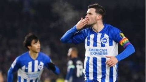 Pascal Gross đang đóng vai trò "đầu tàu" của Brighton
