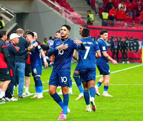 Chân sút người Brazil được chấm 9,9 điểm