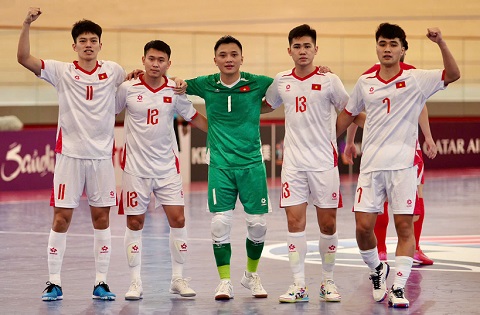 Các tuyển thủ ĐT futsal Việt Nam được đào tạo bài bản từ khi còn trẻ, thay vì chủ yếu chuyển sang từ bóng đá sân cỏ