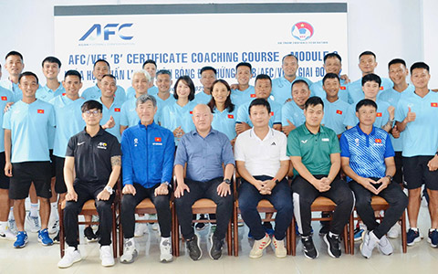 VFF phối hợp với các địa phương tổ chức các lớp học, đào tạo các HLV chứng chỉ C, B, A  AFC/VFF 