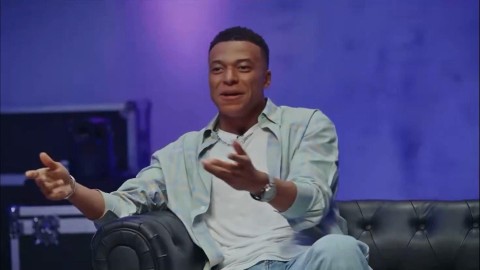 Kylian Mbappe trong chương trình "The Bridge". Ảnh: Diario Sport