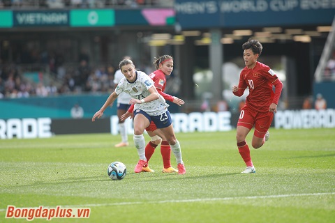 ĐT nữ Việt Nam trong trận đấu với ĐT nữ Mỹ ở World Cup nữ 2023