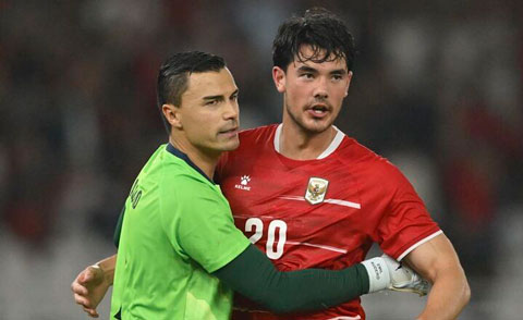 Thủ môn Emil Audero trong màu áo ĐT Indonesia.