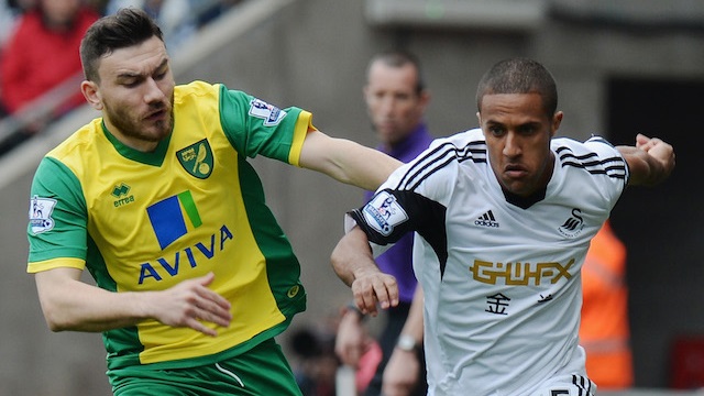  Swansea City 3-0 Norwich City (Vòng 32 Premier League 2013/14)