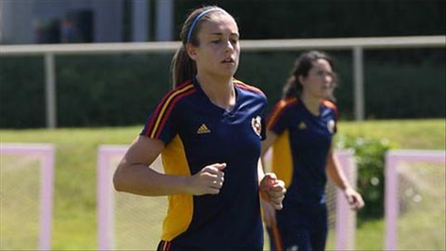 Sao nữ Barca ghi siêu phẩm 