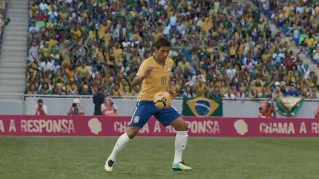 Chơi bóng như một người Brazil chính hiệu