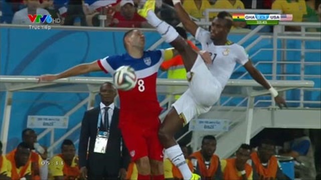 Pha trả đũa ghê rợn của John Boye với Dempsey (Ghana - Mỹ)