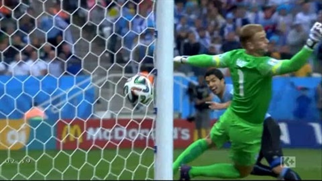Suarez mở tỷ số cho Uruguay