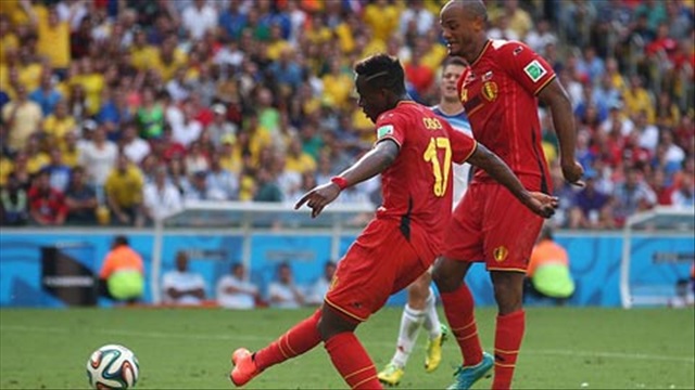 Bỉ 1-0 Nga: Quỷ đỏ lọt vào vòng sau