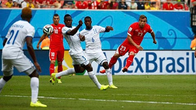 Siêu phẩm của Shaqiri