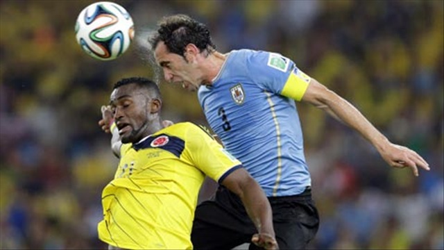 Những hình ảnh đẹp và đáng nhớ nhất trận Colombia - Uruguay
