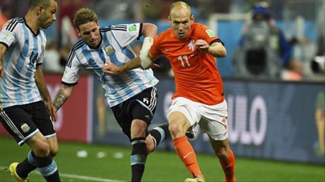 Hà Lan 0-0 Argentina: Dìu nhau tới chấm phạt đền