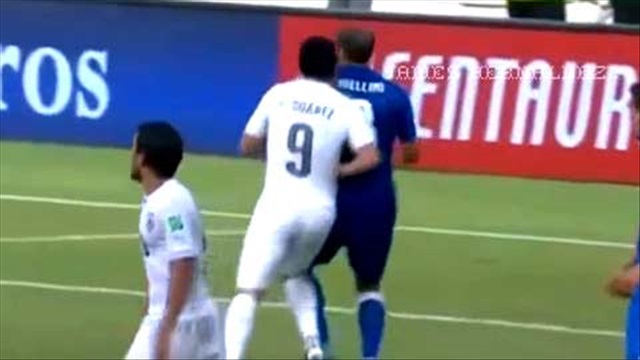 Những khoảnh khắc hài hước nhất World Cup 2014 (phần 2)