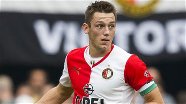 Chân dung cầu thủ sắp được Van Gaal đưa về M.U - Stefan de Vrij