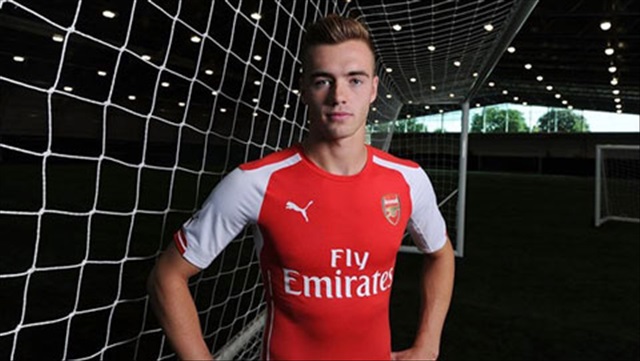 Chân dung bản hợp đồng 16 triệu bảng của Arsenal - Calum Chambers