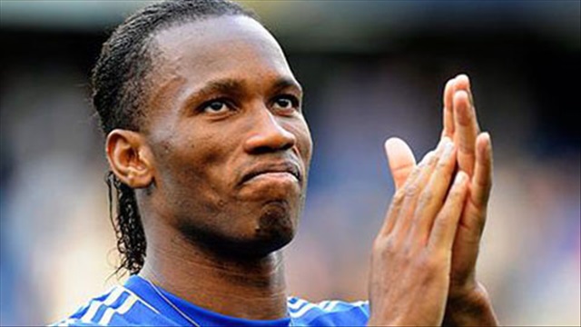 Fan Chelsea đón Drogba trở về như 1 vị thánh