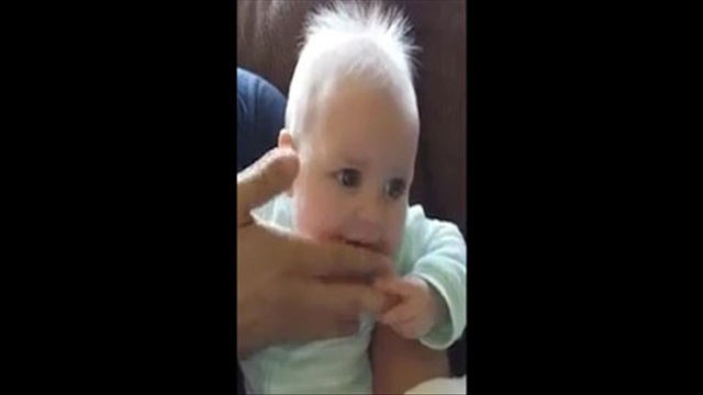 Sẽ thế nào khi bố ở nhà một mình với con trai?