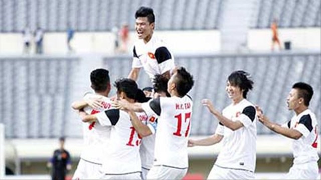 U19 Việt Nam 3-1 U19 Indonesia: Trả xong món nợ