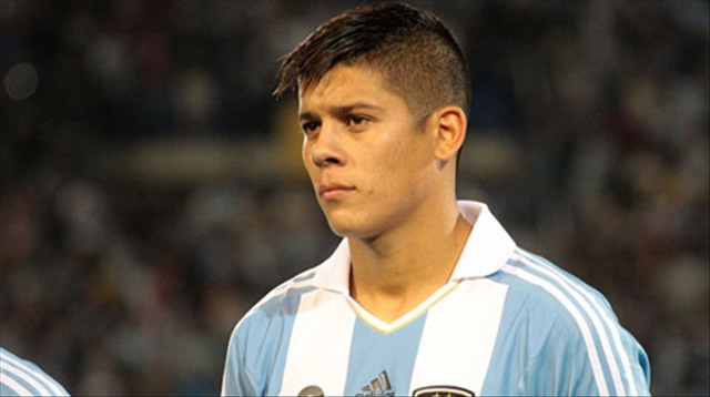Chân dung tân binh Marcos Rojo của M.U