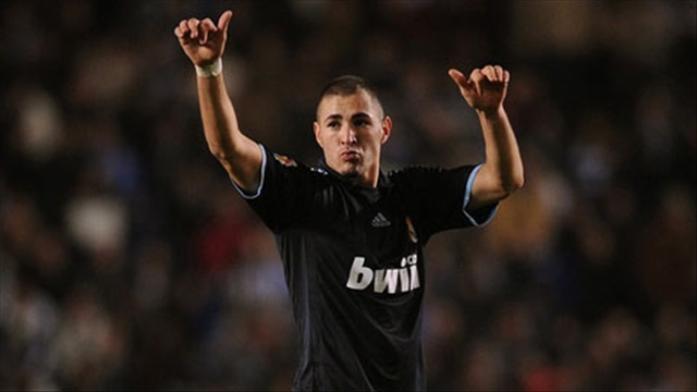 Karim Benzema (Real vs Deportivo, La Liga 2010/11)