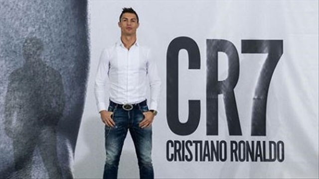 Ronaldo: Vì sao anh là số 1?