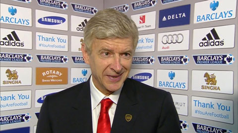 HLV Wenger lý giải tại sao suýt tẩn Mourinho