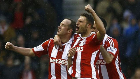 Stoke City 2-1 Swansea City (Vòng 8 - Premier League 2014/15)