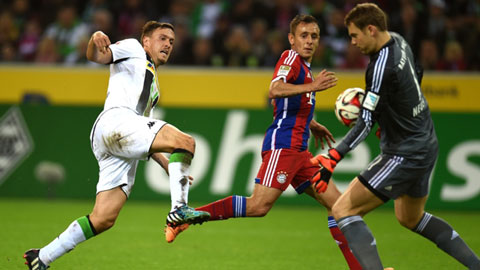 M'gladbach 0-0 Bayern: Nhà vua hút chết