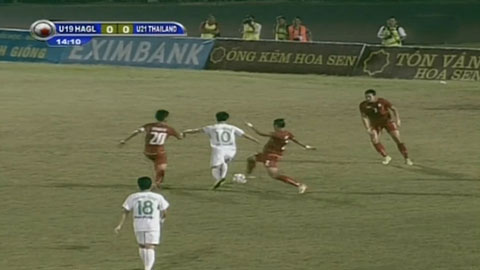 Pha đi bóng đẳng cấp của Công Phượng khiến đối phương bất lực (U19 HA.GL - U21 Thái Lan) 