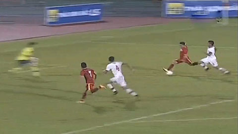 Vào!!! Thanh Trung nâng tỷ số lên 3-0 (Trực tiếp: Việt Nam 3-0 U23 Bahrain)
