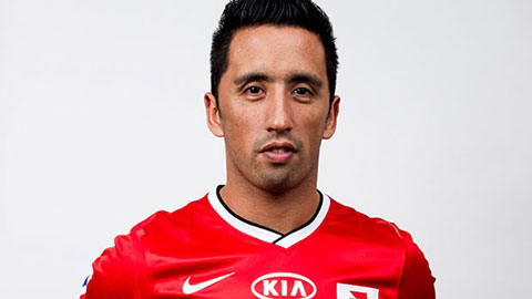Sinh ngày hôm nay (13/11): Lucas Barrios