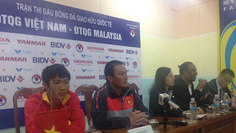HLV ĐT Malaysia: “ĐT Việt Nam là đội bóng rất mạnh”