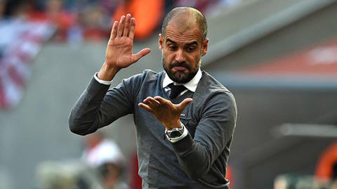 Pep Guardiola và đôi tay biết nói