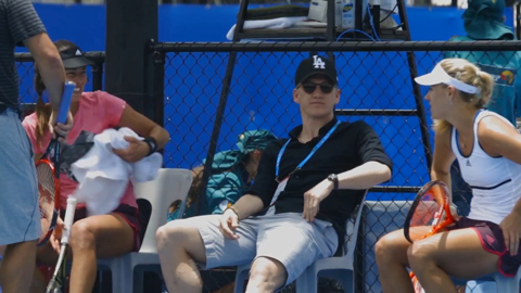 Bastian Schweinsteiger đến cổ vũ bạn gái Ana Ivanovic