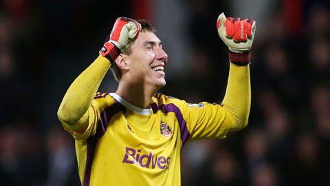 5 pha cứu thua xuất sắc nhất vòng 22 Premier League