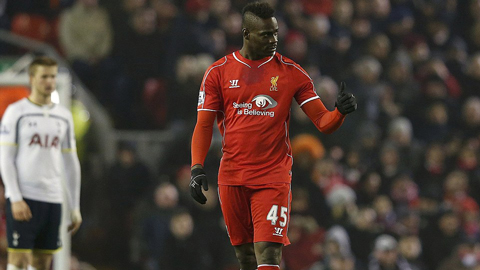 Liverpool 3-2 Tottenham: Balotelli giải cơn khát bàn thắng 