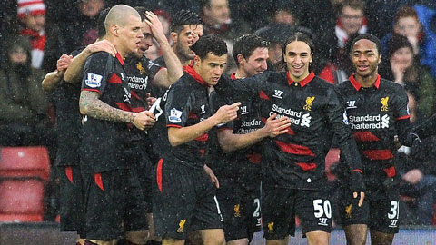 Southampton 0-2 Liverpool: The Kop thẳng tiến